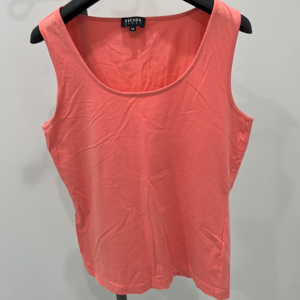 Escada sport top.